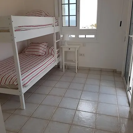 Chalet Los Delfines Surf Nyaraló *
